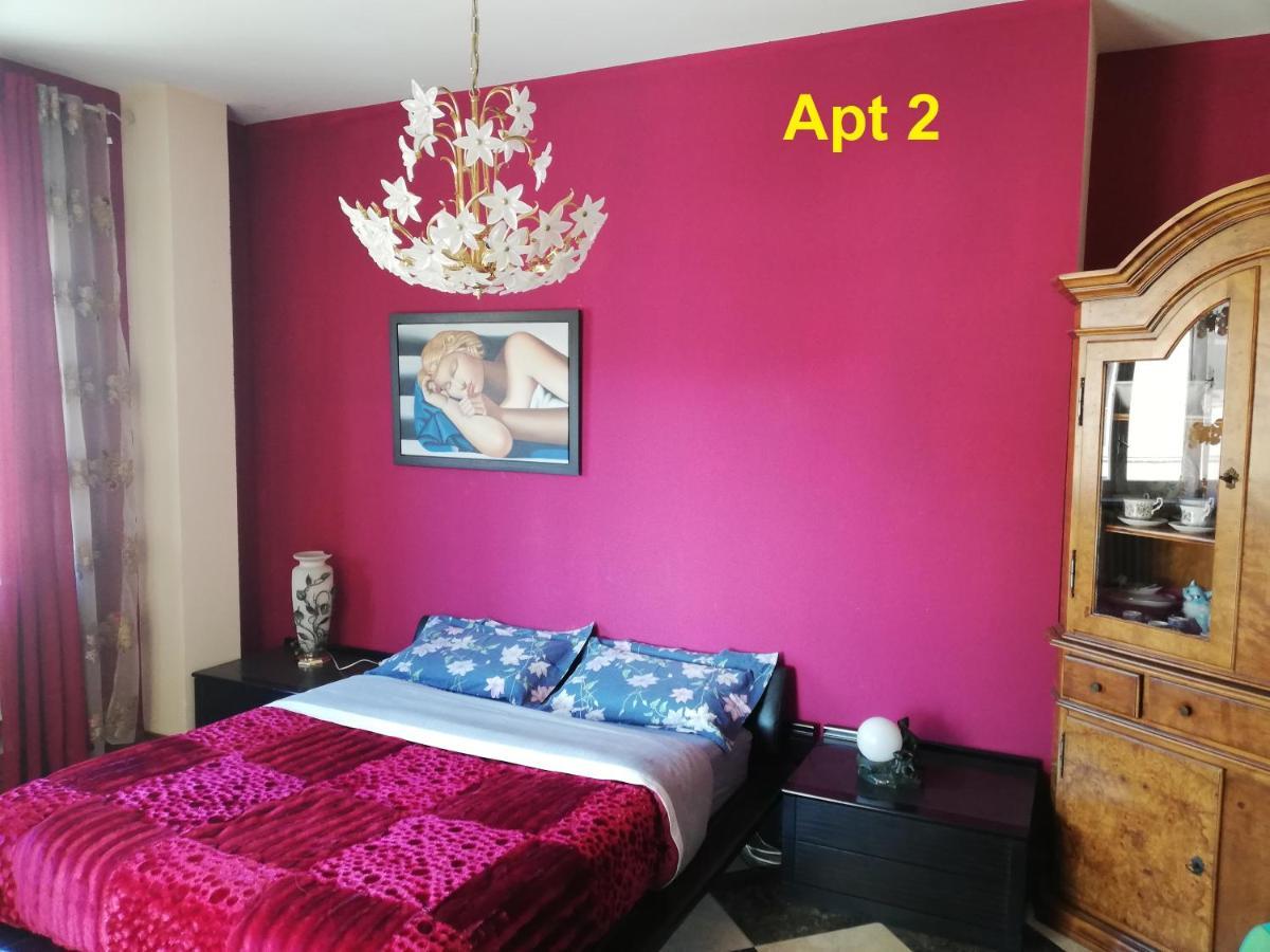 דירות טורינו Yellow House מראה חיצוני תמונה